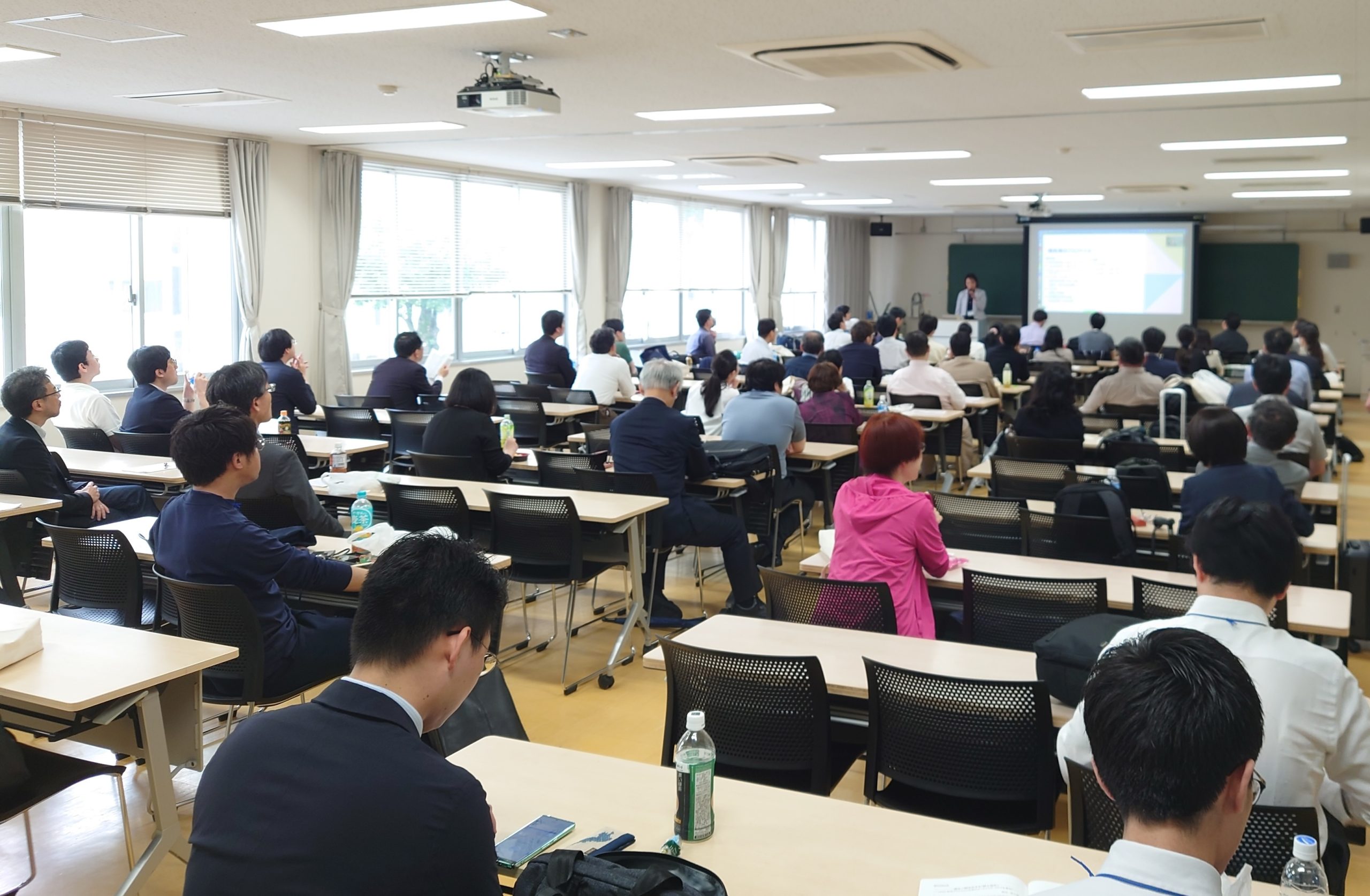 【開催報告】第75回日本西洋史学会（2025）ワークショップ「研究とケア労働の両立：オンライン化は状況を変えるのか」